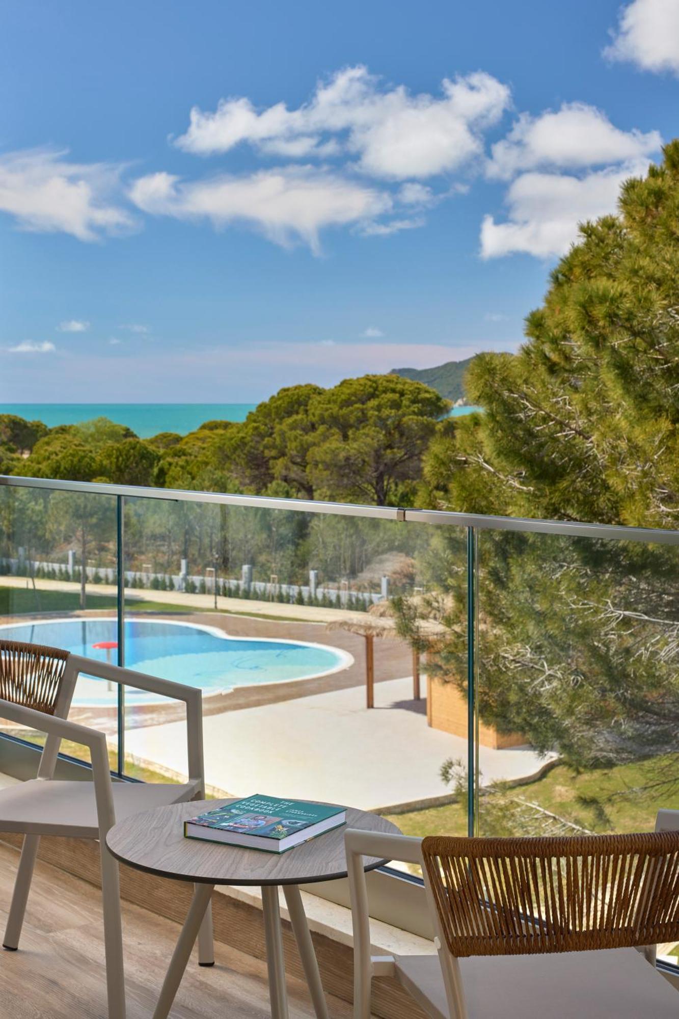 Melia Durres Albania Hotel Plazhi San Pietro ภายนอก รูปภาพ